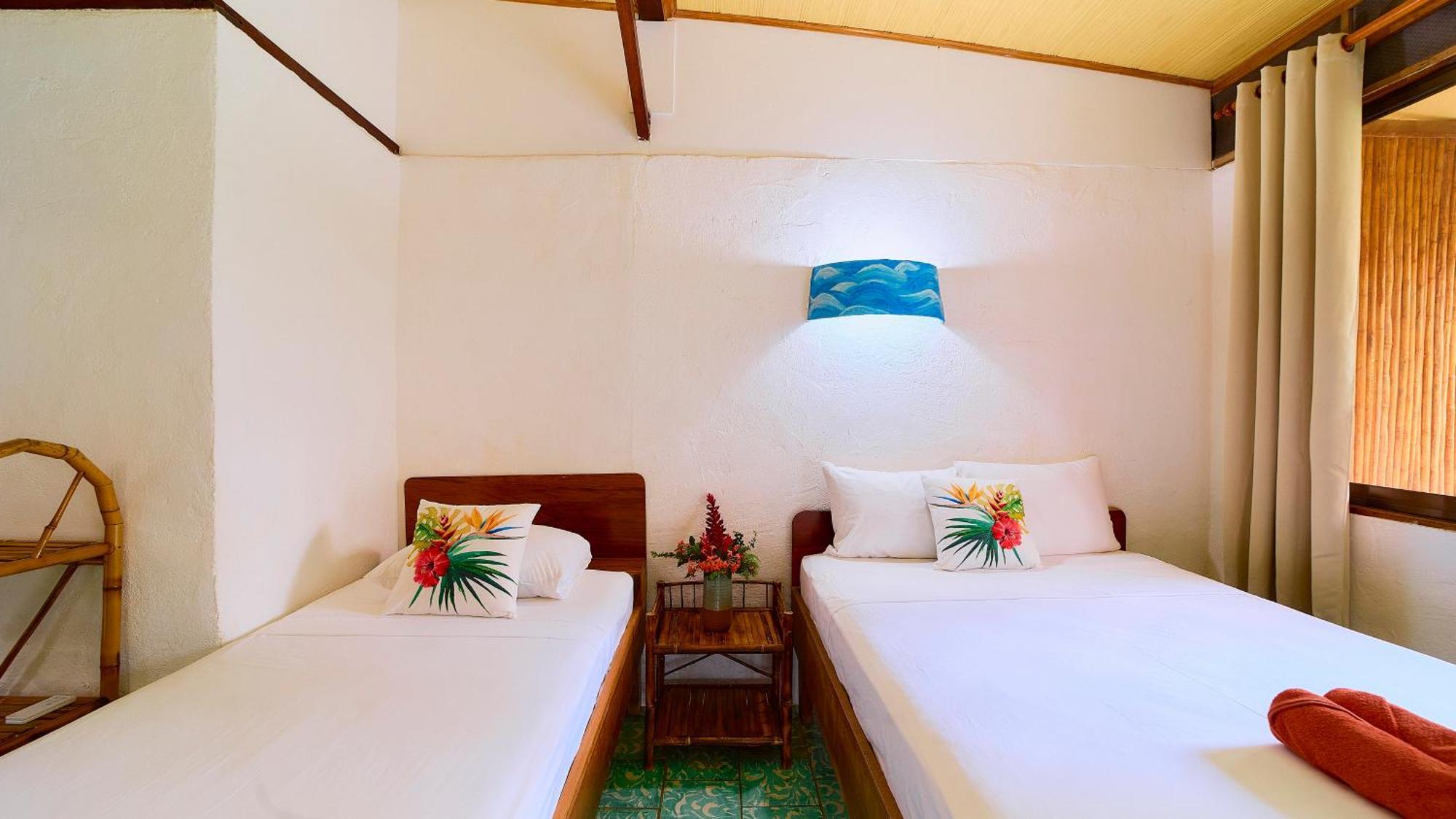 Cabinas Montesol Puerto Viejo de Talamanca Buitenkant foto
