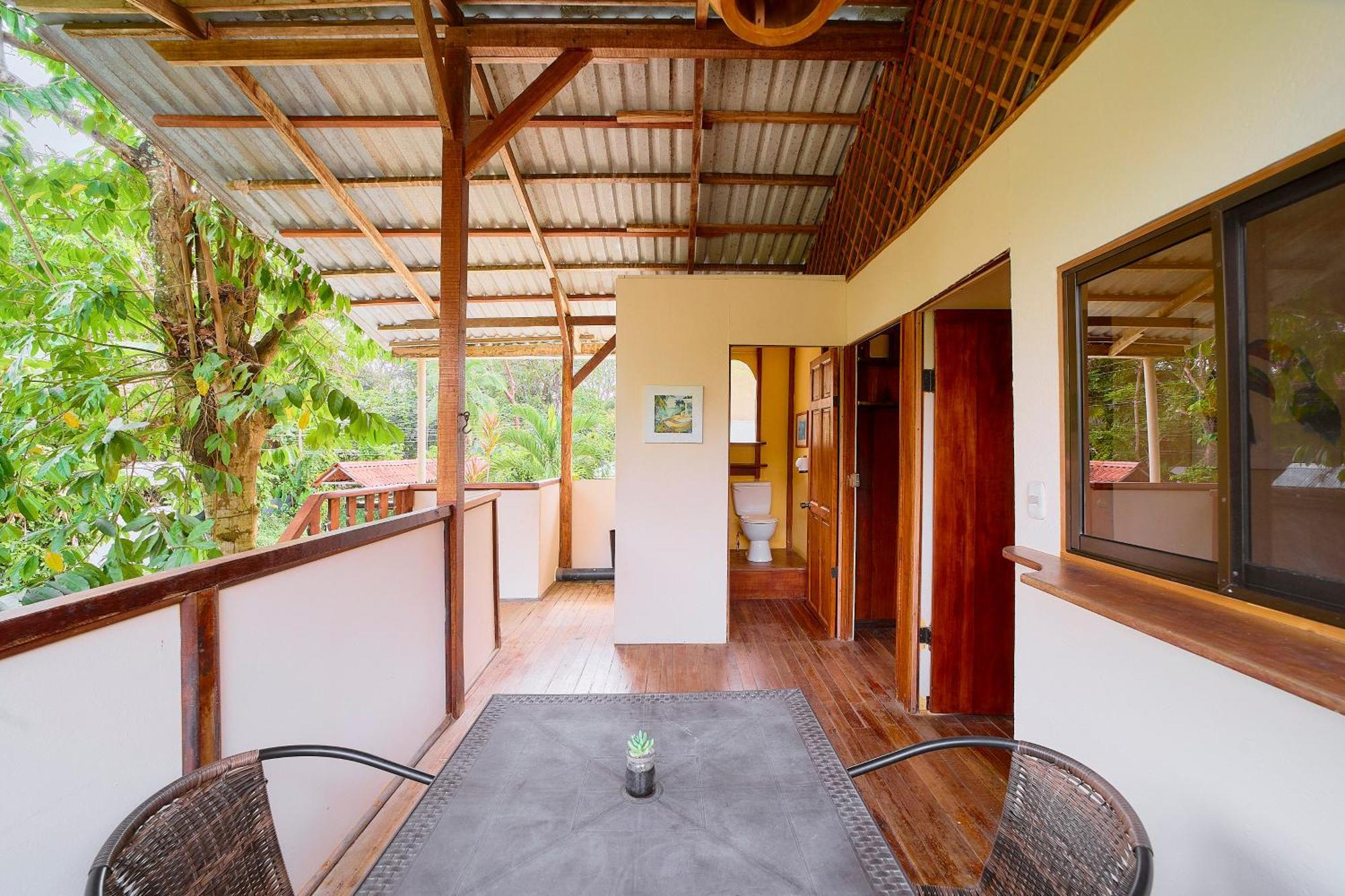 Cabinas Montesol Puerto Viejo de Talamanca Buitenkant foto