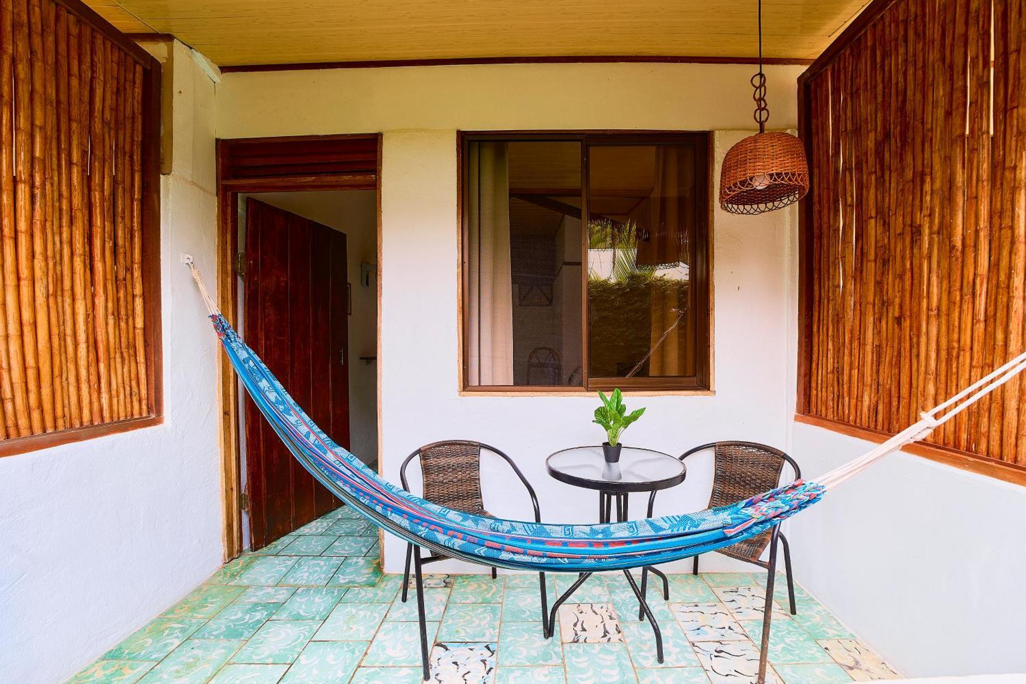 Cabinas Montesol Puerto Viejo de Talamanca Buitenkant foto