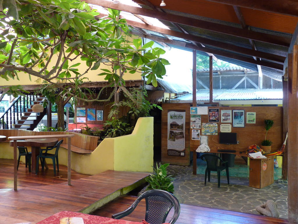 Cabinas Montesol Puerto Viejo de Talamanca Buitenkant foto